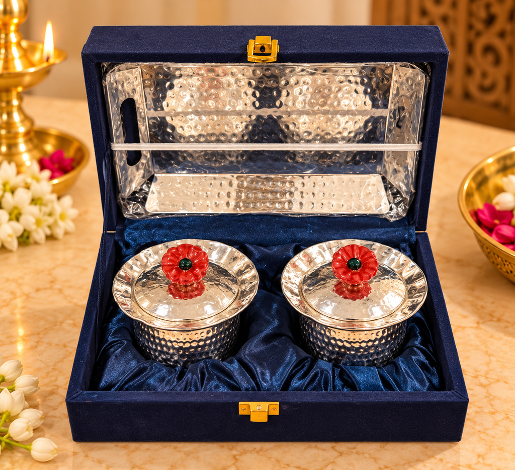 Premium Silver-Plated Hammered Bowl Set with Decorative Lids, Serving Tray & Velvet Gift Box