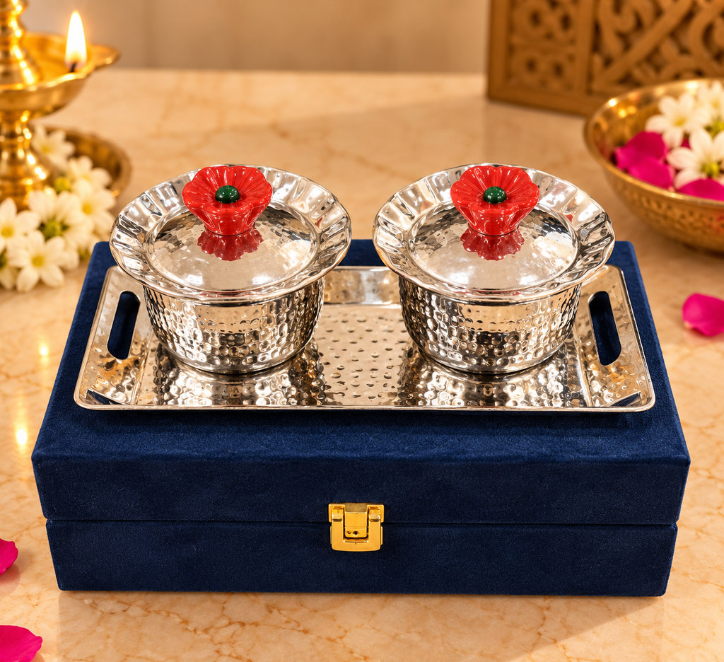 Premium Silver-Plated Hammered Bowl Set with Decorative Lids, Serving Tray & Velvet Gift Box